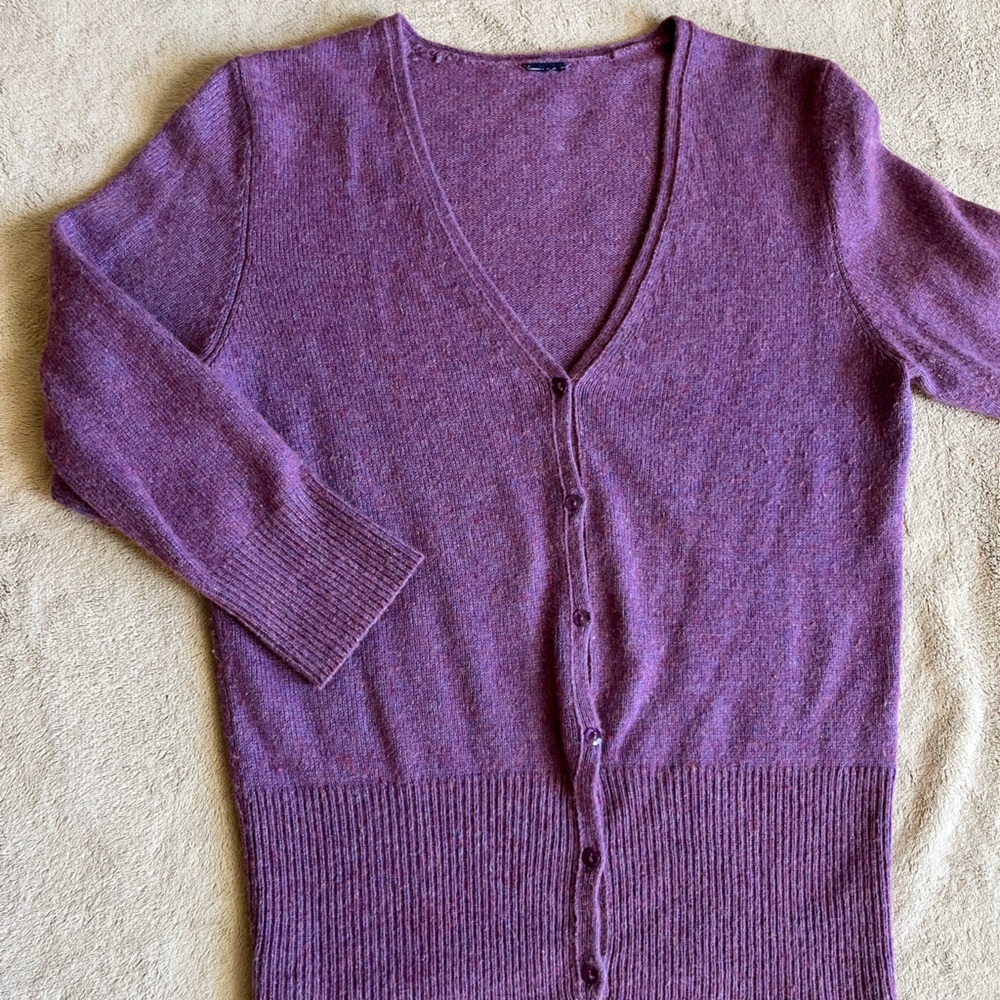 Matching Cardigan & Tank - Picture 7 of 9